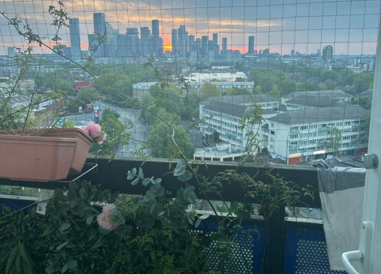 Room Near Central London 0*,